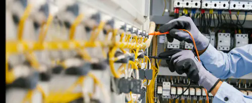zeitpower-personal-zeit-arbeit-elektroinstallateure-header